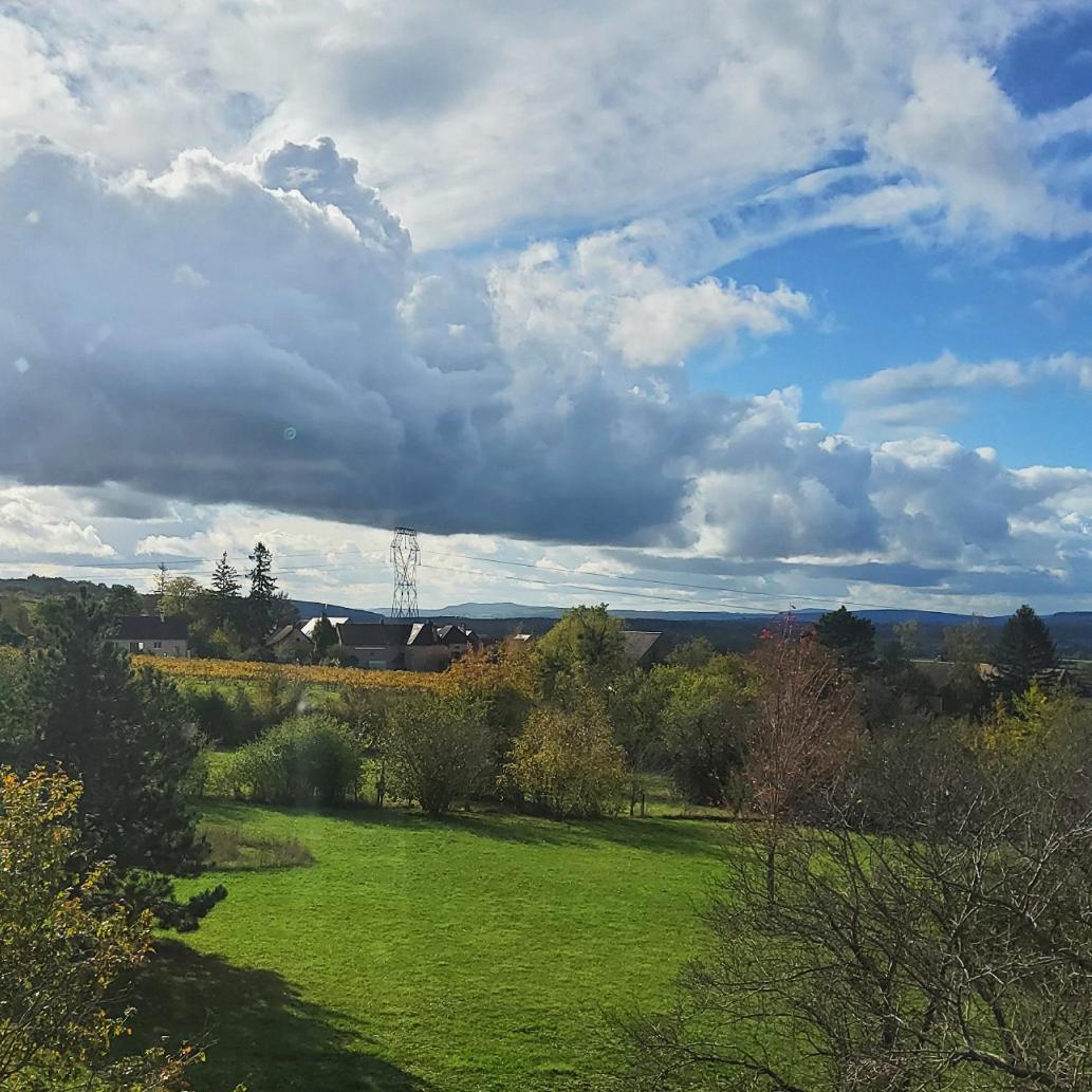 Bed and Breakfast La Parenthese A Etrigny Esterno foto