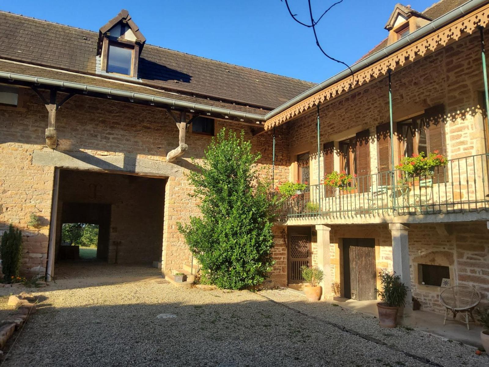 Bed and Breakfast La Parenthese A Etrigny Esterno foto